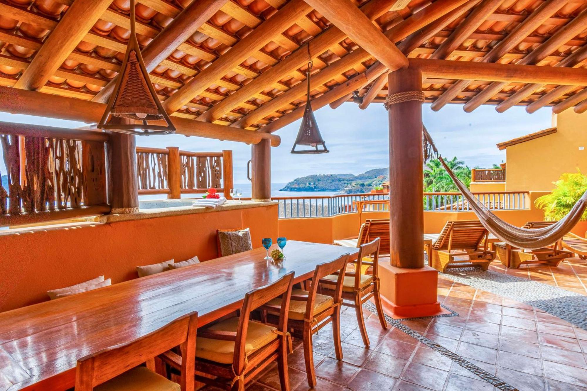 Hilton Grand Vacations Club Zihuatanejo Exterior foto