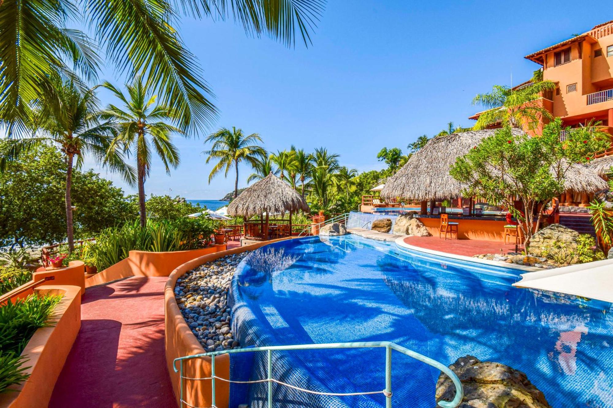 Hilton Grand Vacations Club Zihuatanejo Exterior foto