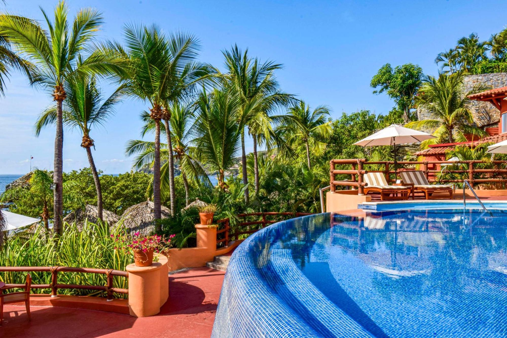 Hilton Grand Vacations Club Zihuatanejo Exterior foto